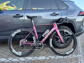 Used Factor OSTRO VAM - Frameset Premium 2025 Frameset 2025 Road & Gravel, Purple — image 6 of 7