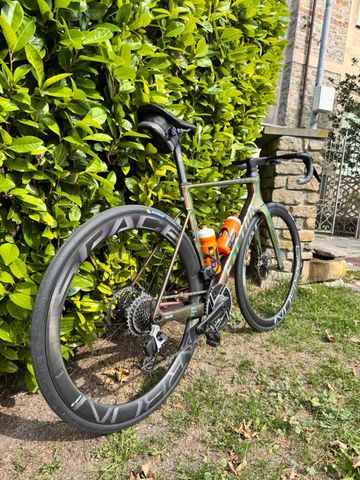 Used Factor OSTRO VAM - Frameset Premium 2025 Frameset 2025 Road & Gravel, Purple — image 4 of 7
