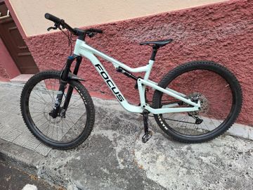 Used Focus JAM 6.9 2022 2022 Mountainbike, Blue, 29 — image 3 of 3