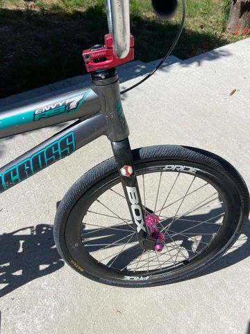 Used Supercross Custom Youth, Light Gray — image 5 of 5