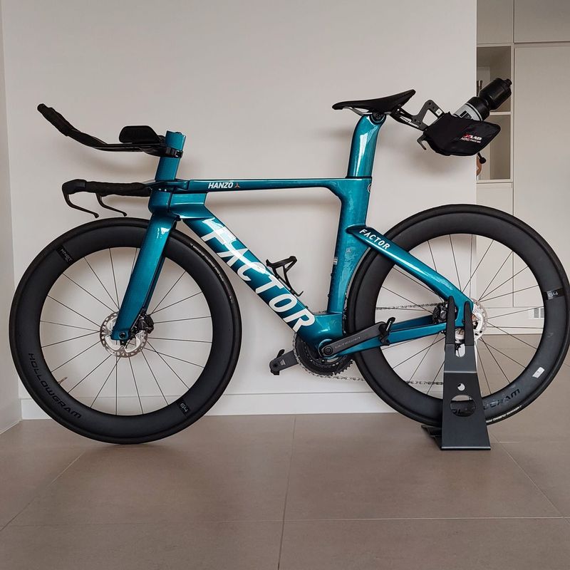 Used Factor Hanzo Shimano Ultegra Di2 2024 Road & Gravel