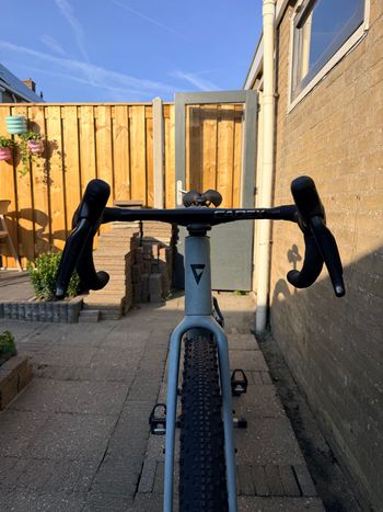 Brugt Giant Revolt Shimano Ultegra Di2 2026 Road & Gravel — billede 2 af 5