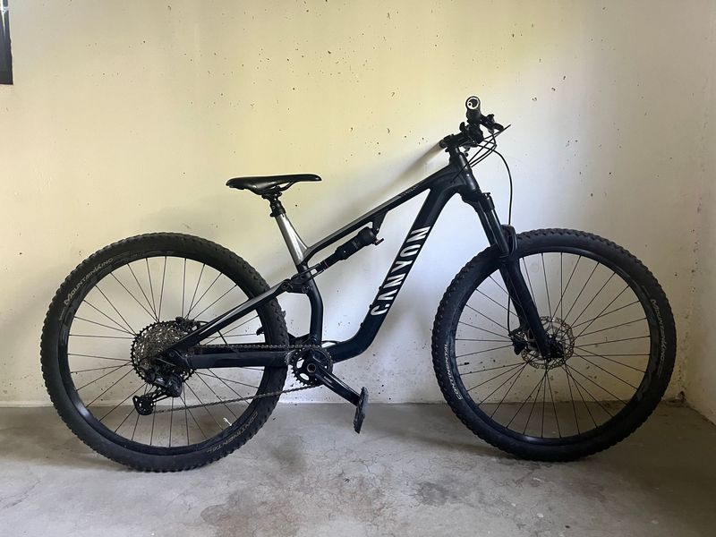 Käytetty Canyon Neuron Shimano Deore XT Di2 2020 MTB
