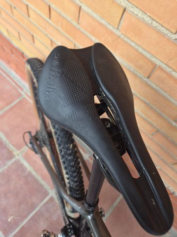 Gebrauchtes Orbea Alma Shimano Deore XT 2022 Mountainbike, Hellgrau — Bild 11 von 13
