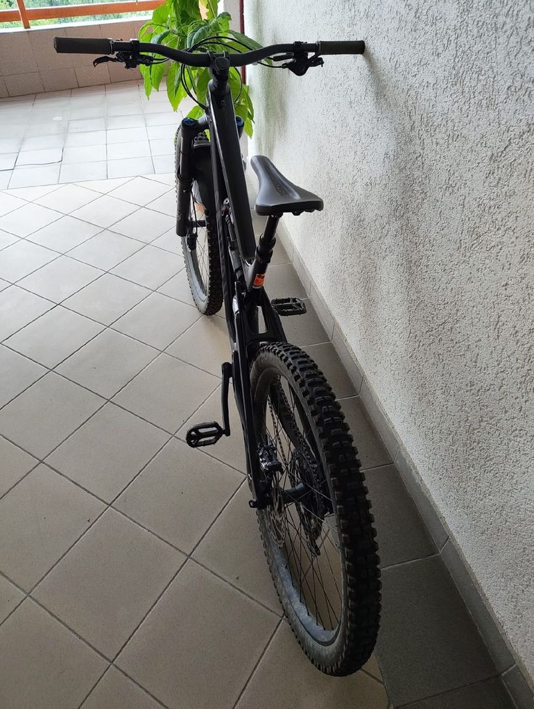 Brugt Canyon Torque Mullet CF 8 2024 2024 Mountainbike — billede 11 af 14