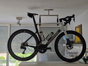 Brugt Cannondale SuperSix EVO Hi-MOD 1 | Ultegra Di2 | HollowGram R-SL 50 | 58 cm 2023 Road & Gravel — billede 18 af 18