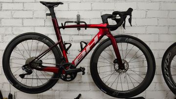 Used Bh aerolight Custom Shimano Ultegra Di2 2023 Road & Gravel