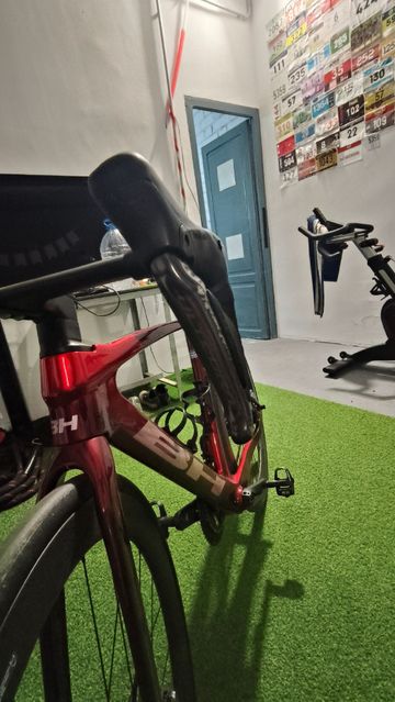Käytetty Bh aerolight Custom Shimano Ultegra Di2 2023 Road & Gravel — kuva 8 / 9