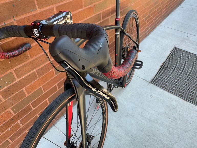 Used Specialized Secteur Expert Disc 2014 2014 Road & Gravel, Light Gray — image 2 of 12