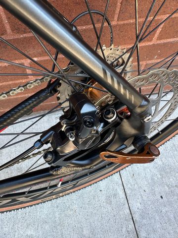 Used Specialized Secteur Expert Disc 2014 2014 Road & Gravel, Light Gray — image 5 of 12