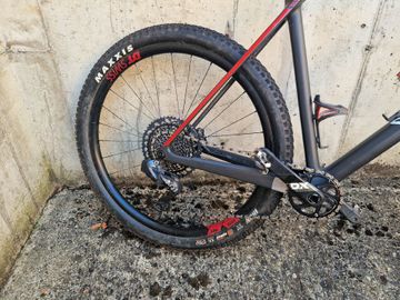 Gebrauchtes Canyon Exceed CF SLX 9 2021 2021 Mountainbike, Schwarz, 29 — Bild 3 von 5