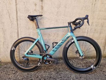 Used Canyon Aeroad CF SLX 8 Di2 2023 2023 Road & Gravel