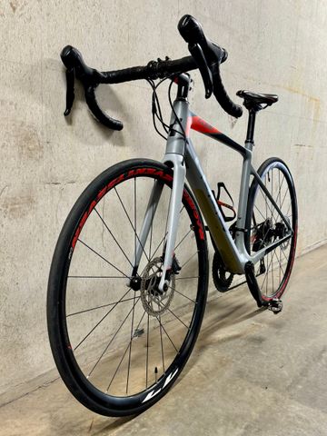 Tweedehands CUBE attain gtc Pro Disc 2016 2016 Road & Gravel — afbeelding 13 van 24