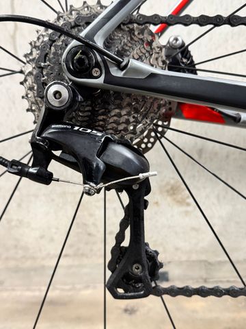 Tweedehands CUBE attain gtc Pro Disc 2016 2016 Road & Gravel — afbeelding 5 van 24