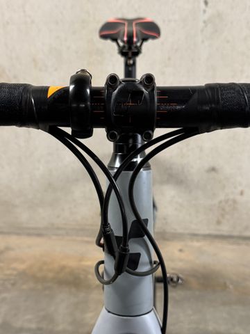 Tweedehands CUBE attain gtc Pro Disc 2016 2016 Road & Gravel — afbeelding 7 van 24