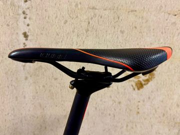 Tweedehands CUBE attain gtc Pro Disc 2016 2016 Road & Gravel — afbeelding 14 van 24