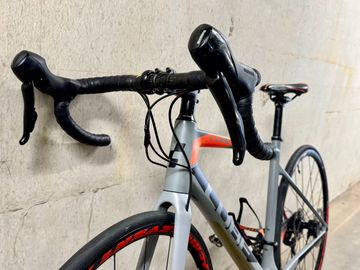 Tweedehands CUBE attain gtc Pro Disc 2016 2016 Road & Gravel — afbeelding 12 van 24