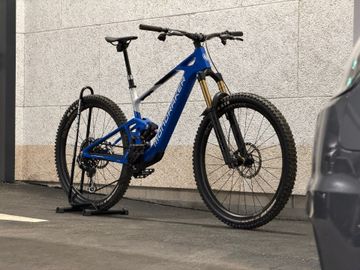 Mondraker NEAT RR SL 2024 2024 Mountainbike usato, Blu — immagine 1 di 29