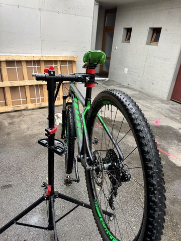 Scott Scale Shimano SLX 2016 Mountainbike de segunda mano, Verde — imagen 7 de 8