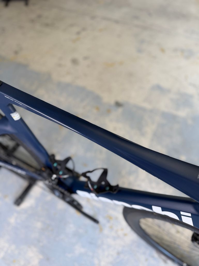 Brugt Bianchi Oltre Comp Di2 Carbon 2024 Road & Gravel — billede 11 af 21