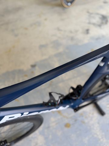 Gebrauchtes Bianchi Oltre Comp Di2 Carbon 2024 Road & Gravel, Blau — Bild 21 von 21