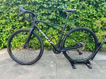 Brugt Giant Revolt Shimano GRX 2022 Road & Gravel