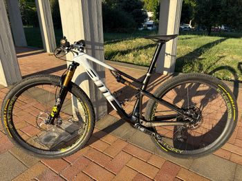 Brugt BMC Fourstroke 01 LTD 2023 2023 Mountainbike — billede 2 af 17