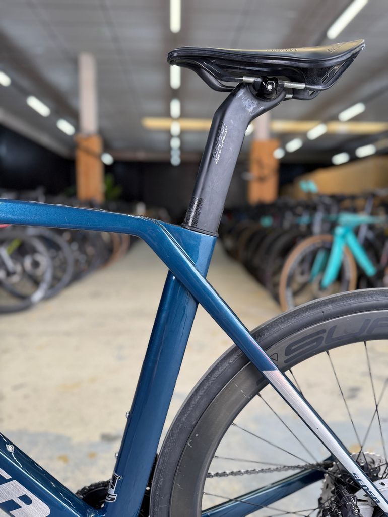 Brugt Sensa Giulia Evo Di2 Carbon 2024 Road & Gravel — billede 20 af 24