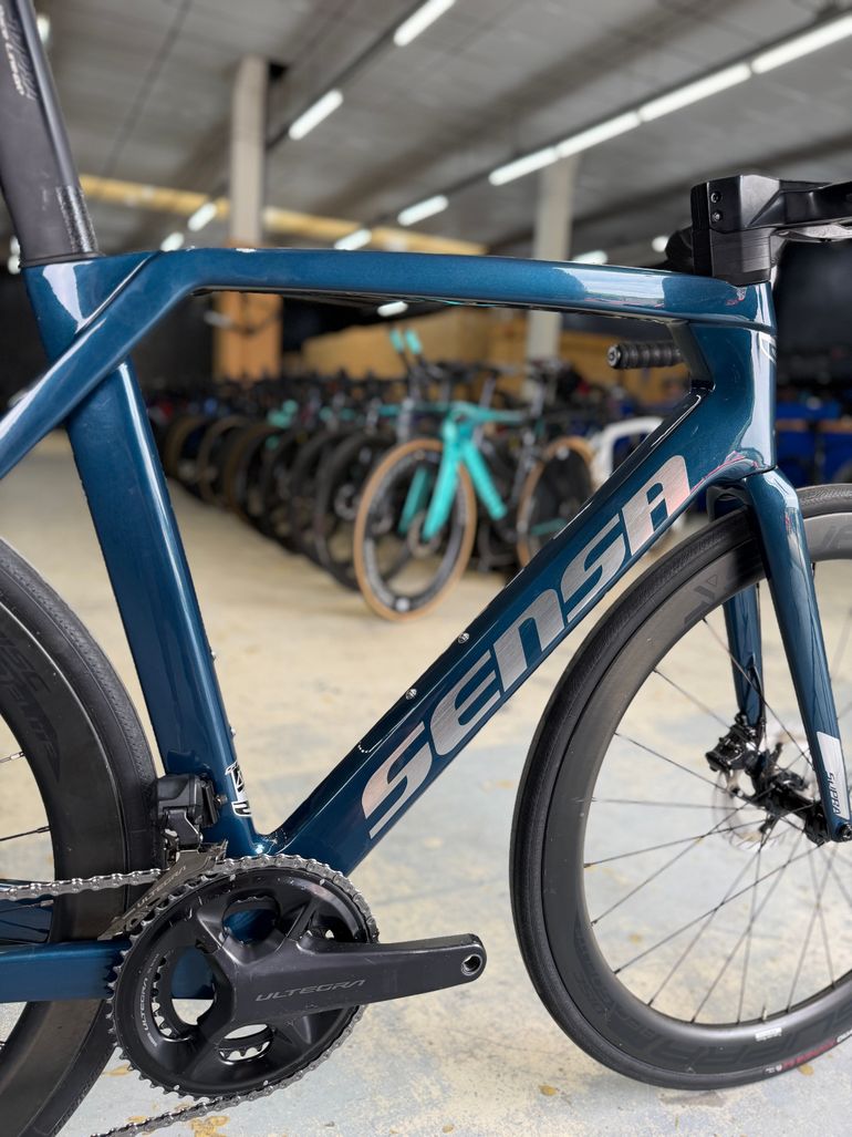 Brugt Sensa Giulia Evo Di2 Carbon 2024 Road & Gravel — billede 10 af 24