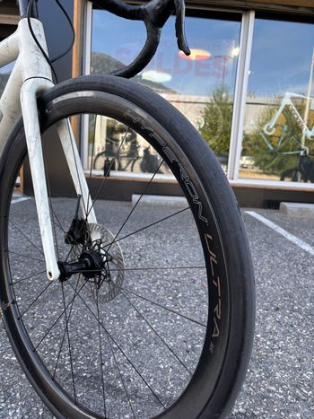 Brugt Specialized Aethos Campagnolo Super Record EPS 2025 Road & Gravel — billede 4 af 8