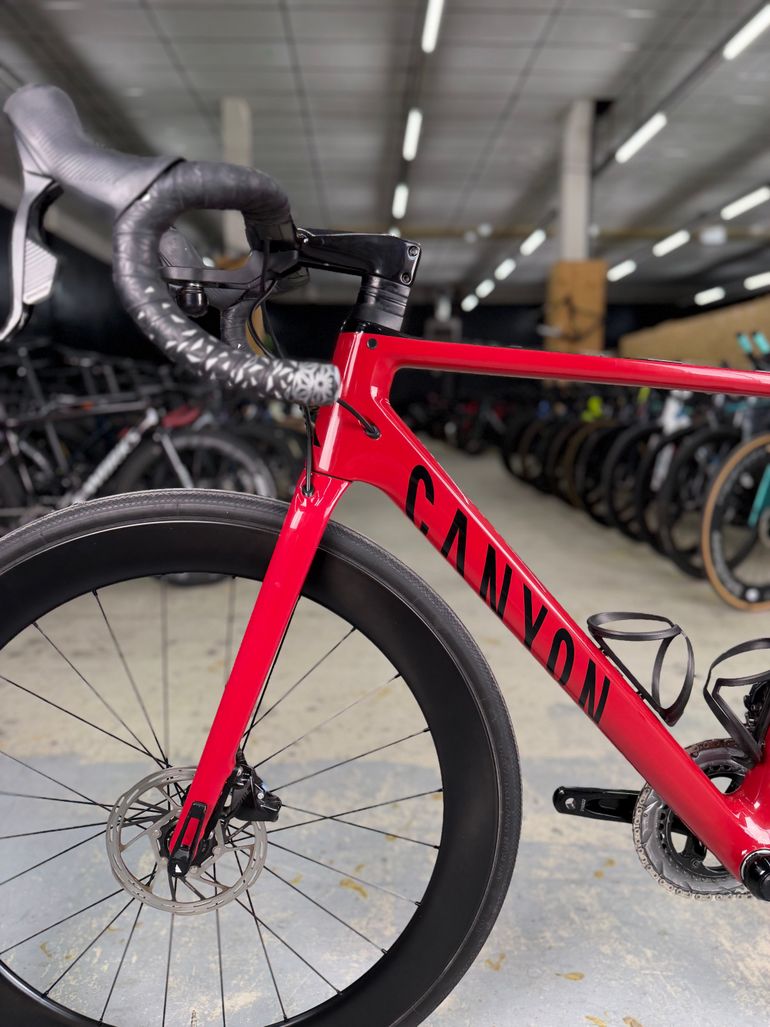 Brugt Canyon Ultimate CF SL 7 Disc eTap 2022 2022 Road & Gravel — billede 15 af 20
