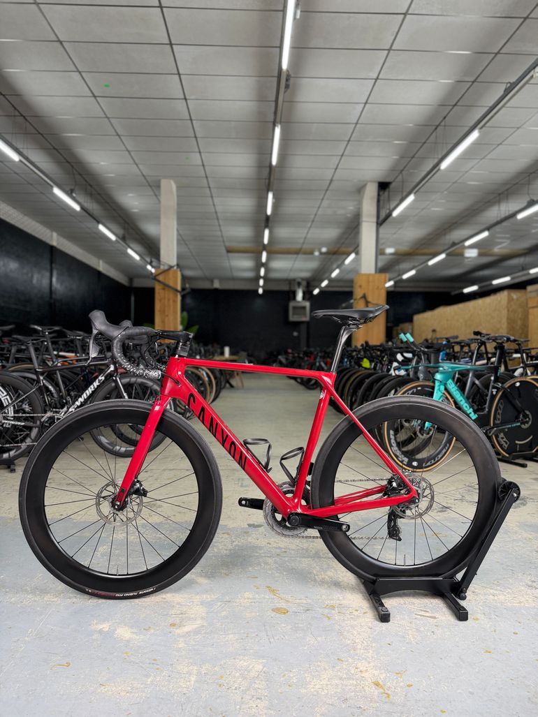 Brugt Canyon Ultimate CF SL 7 Disc eTap 2022 2022 Road & Gravel — billede 13 af 20