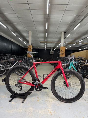 Brugt Canyon Ultimate CF SL 7 Disc eTap 2022 2022 Road & Gravel — billede 1 af 20