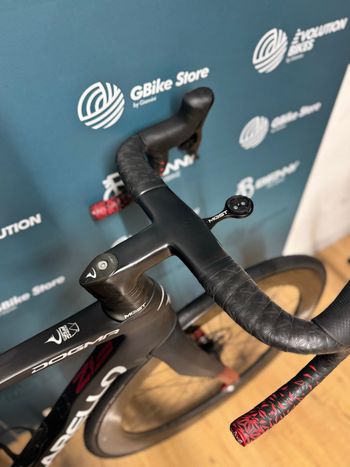Used Pinarello Dogma SRAM Red eTap AXS 2022 Road & Gravel, Red — image 9 of 16