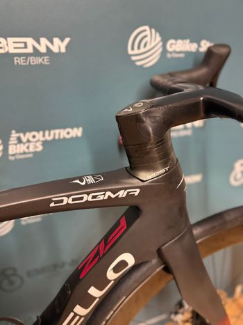 Used Pinarello Dogma SRAM Red eTap AXS 2022 Road & Gravel, Red — image 8 of 16