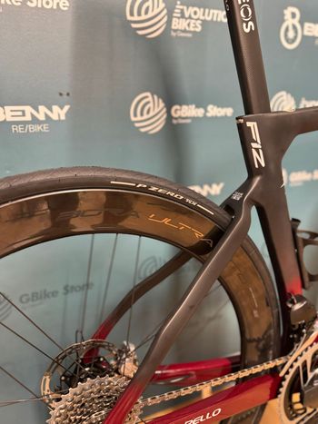 Used Pinarello Dogma SRAM Red eTap AXS 2022 Road & Gravel, Red — image 14 of 16