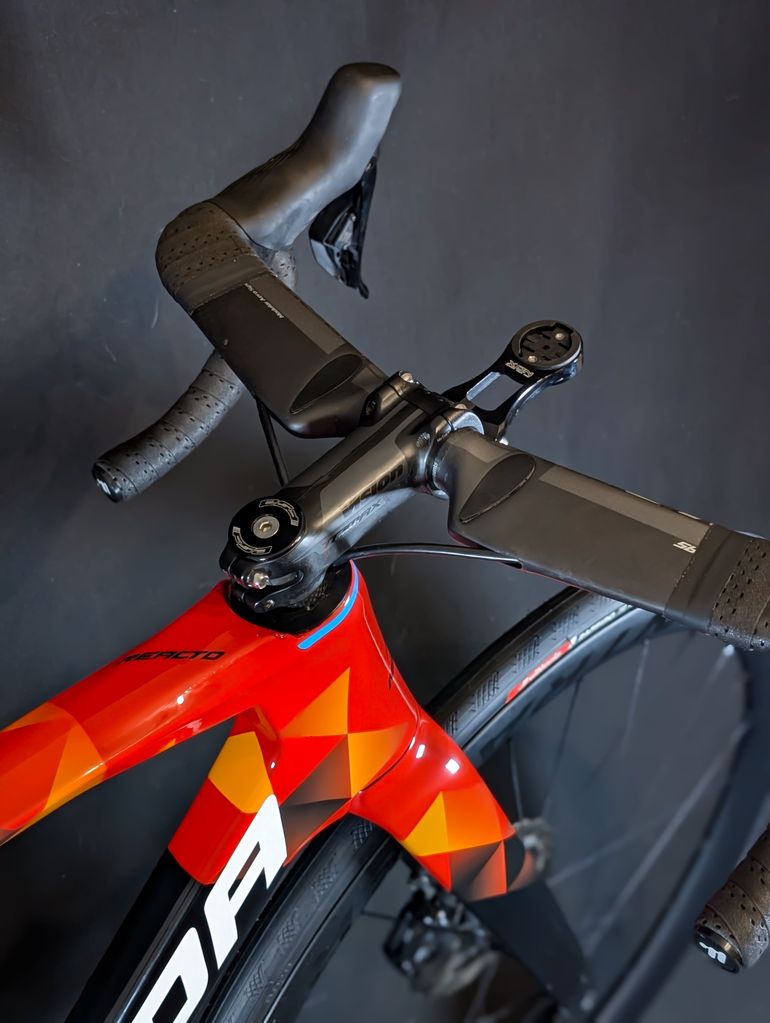 Brugt Merida Reacto Team 105 Di2 2023 Road & Gravel — billede 10 af 20