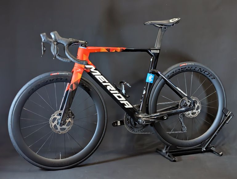 Brugt Merida Reacto Team 105 Di2 2023 Road & Gravel — billede 4 af 20