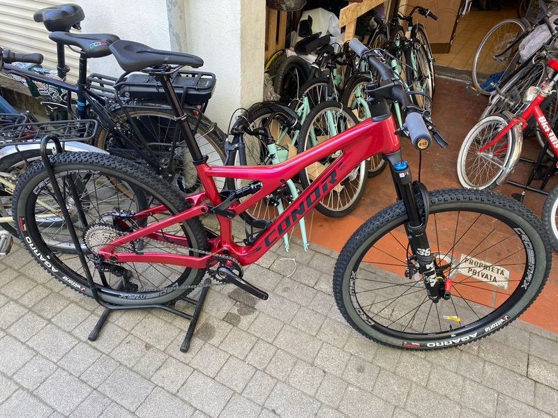 Použité Conor Custom Shimano Deore XT 2026 MTB