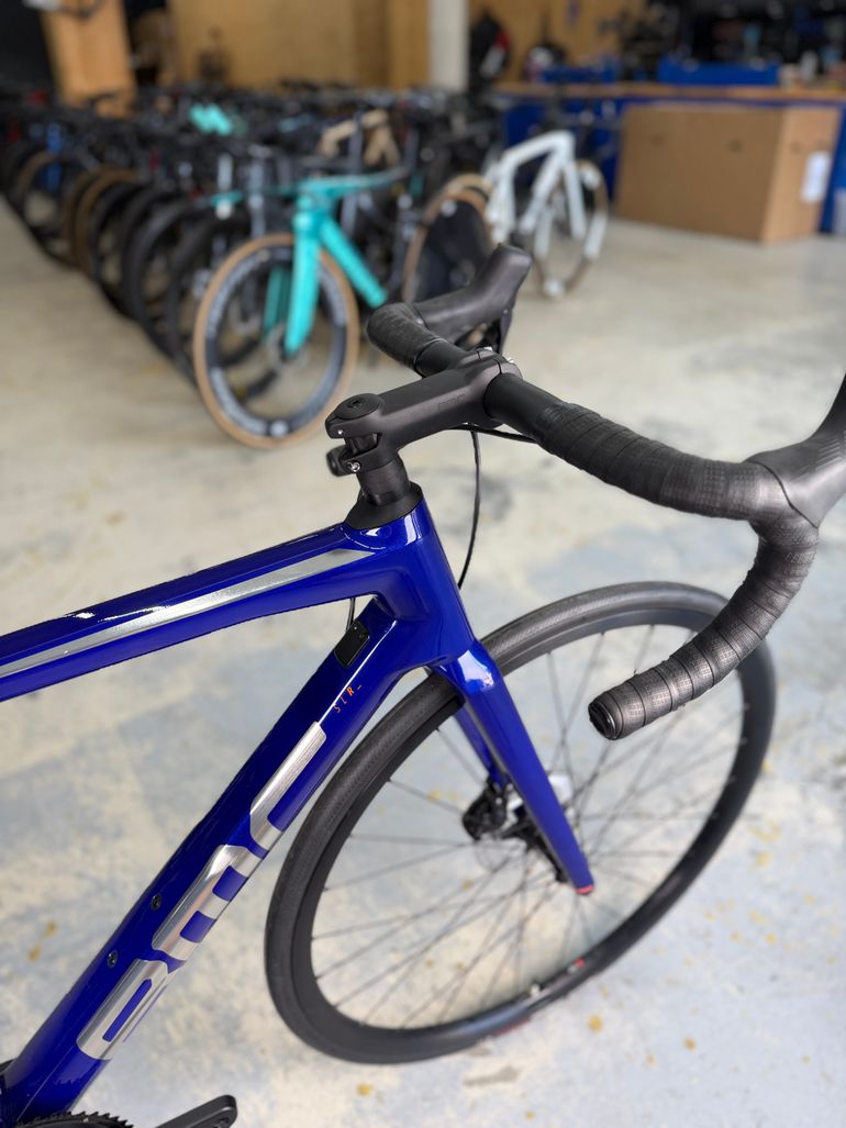 Brugt BMC Teammachine SLR THREE 2023 2023 Road & Gravel — billede 8 af 16