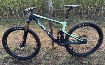 Ghost Lector FS SF Pro 2023 2023 Mountainbike de segunda mano, Azul — imagen 3 de 20
