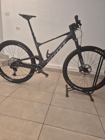 Gebrauchtes Scott Spark RC Team 2024 2024 Mountainbike, Schwarz, 29 — Bild 2 von 7