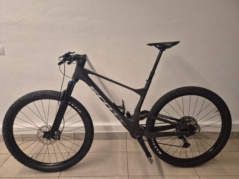 Brugt Scott Spark RC Team 2024 2024 Mountainbike — billede 5 af 7