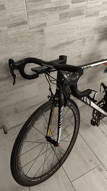 Gebrauchtes Canyon Ultimate Campagnolo Chorus 2017 Road & Gravel