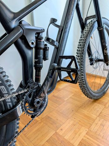 Tweedehands Canyon Strive Shimano SLX 2022 Mountainbike — afbeelding 7 van 10