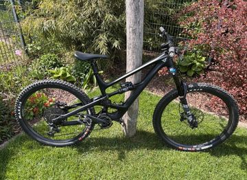 Brugt YT Industries Capra CORE 3 MX 2024 2024 MTB