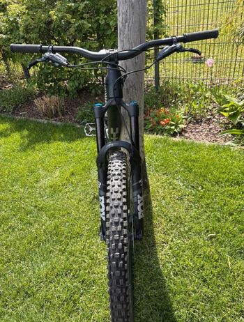 Brugt YT Industries Capra CORE 3 MX 2024 2024 Mountainbike — billede 2 af 9