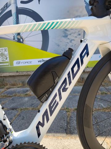 Used Merida REACTO 5000 2027 2027 Road & Gravel, White — image 2 of 6
