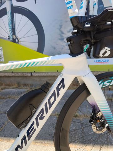 Used Merida REACTO 5000 2027 2027 Road & Gravel, White — image 5 of 6