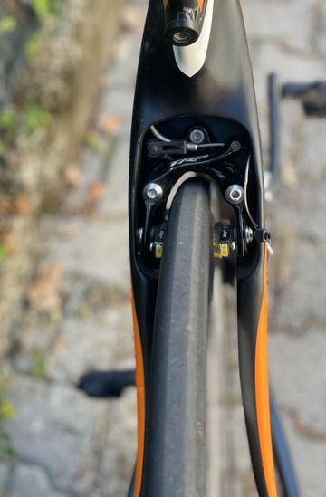 Used Fuji D-6 2.0 2012 2012 Road & Gravel, White — image 6 of 11
